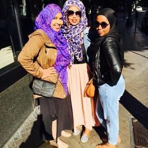 Meet your Posher, Hodan